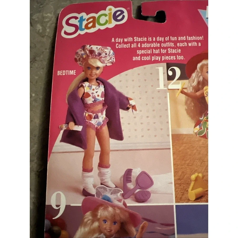 1997 Stacie Feeling Fun Fashions doll set by Mattel